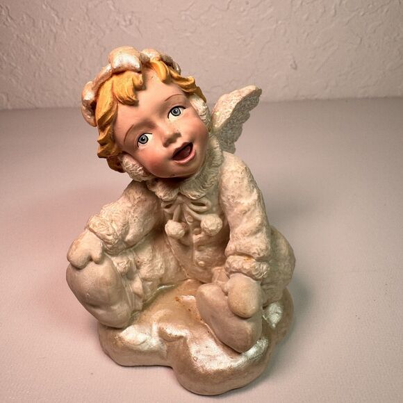 Vintage Snow Angel Figurines 1994 Set Of 2 Playing on Ground 3"x3.5"x4 - Picture 5 of 8